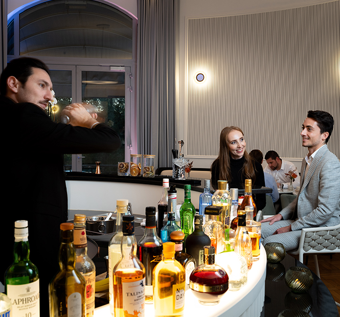 Bar und Restaurant in Antibes: La Rotonde