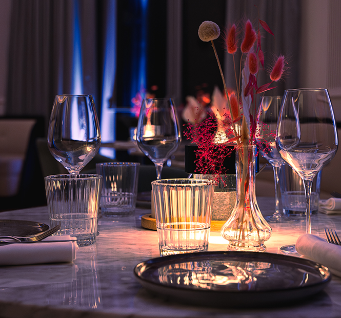Bar and Restaurant in Antibes : La Rotonde